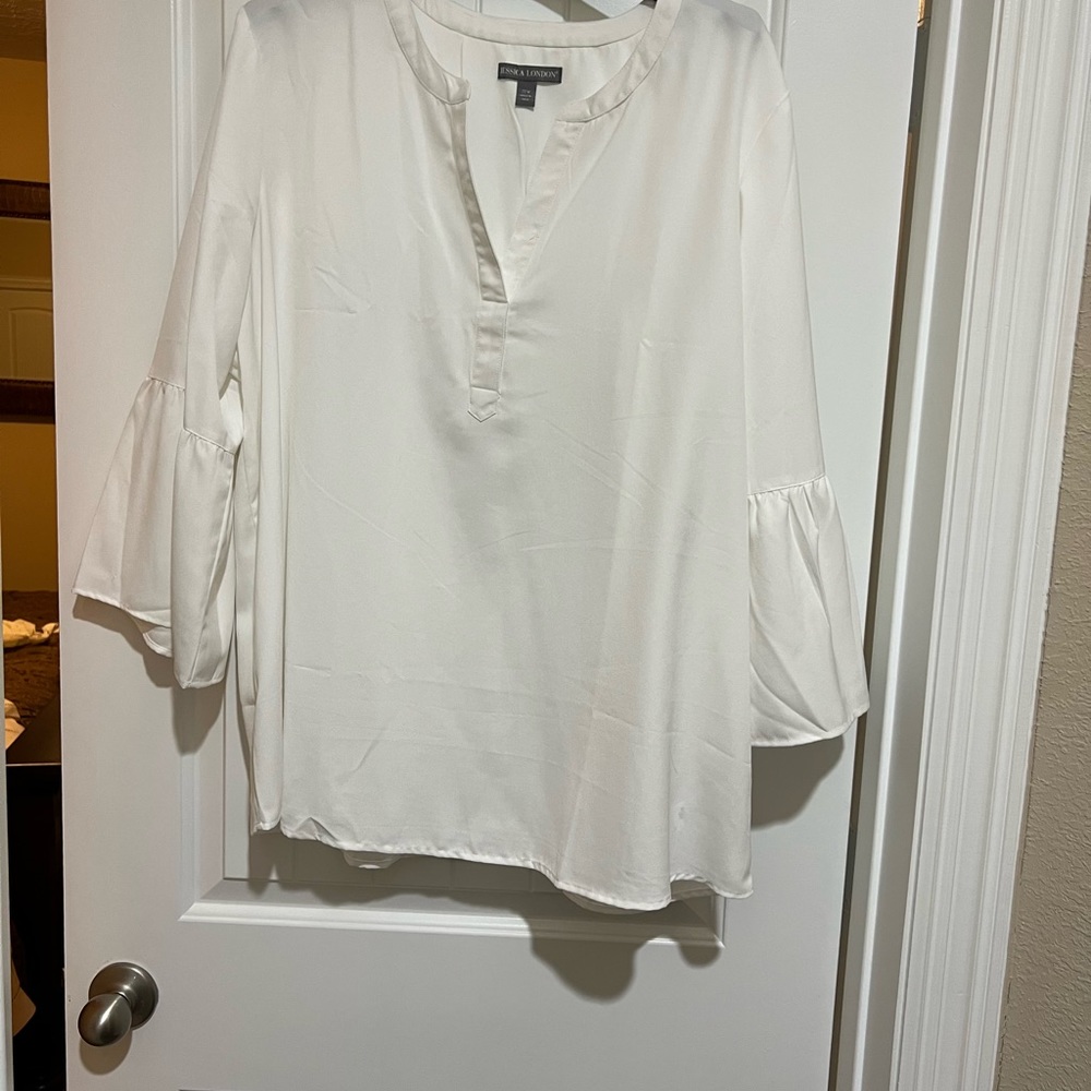 White polyester women’s top